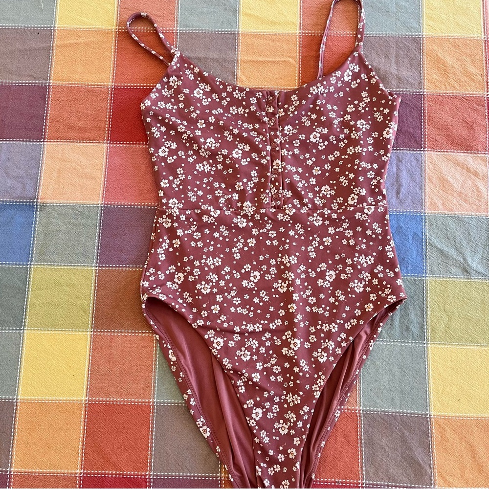The Snap One Piece - Eco Nylon - Ditsy Floral Rose - Classic - Large